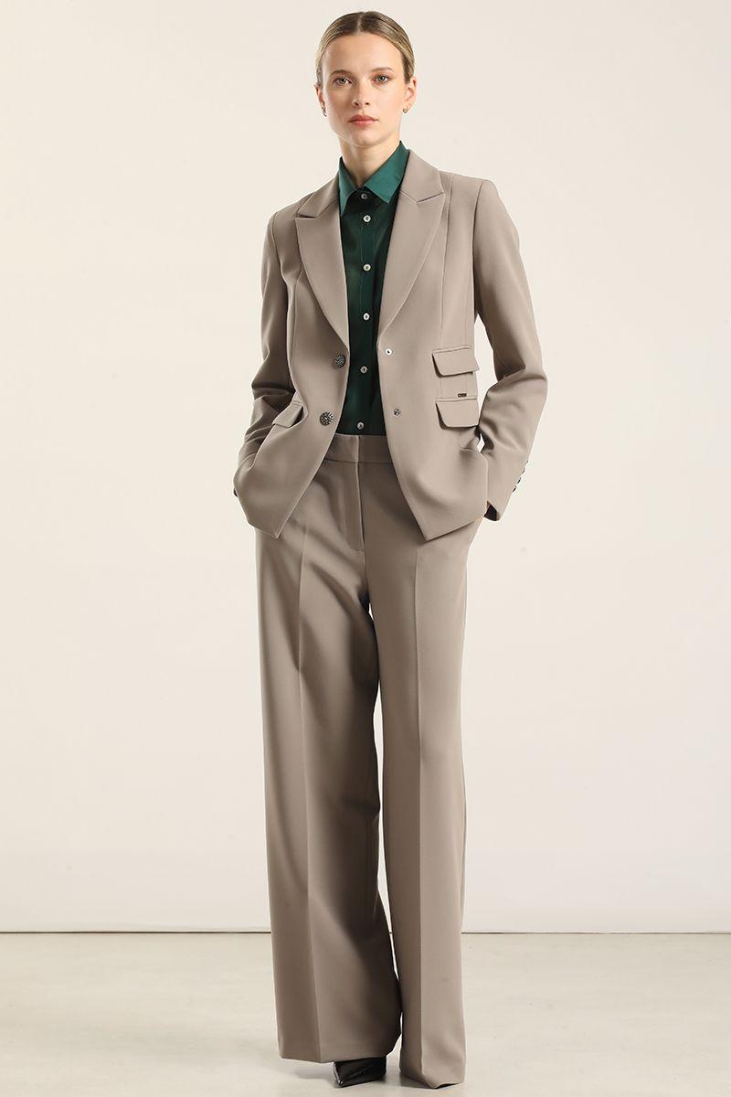 Pantalón ancho, tiro alto, Topo Liola-5