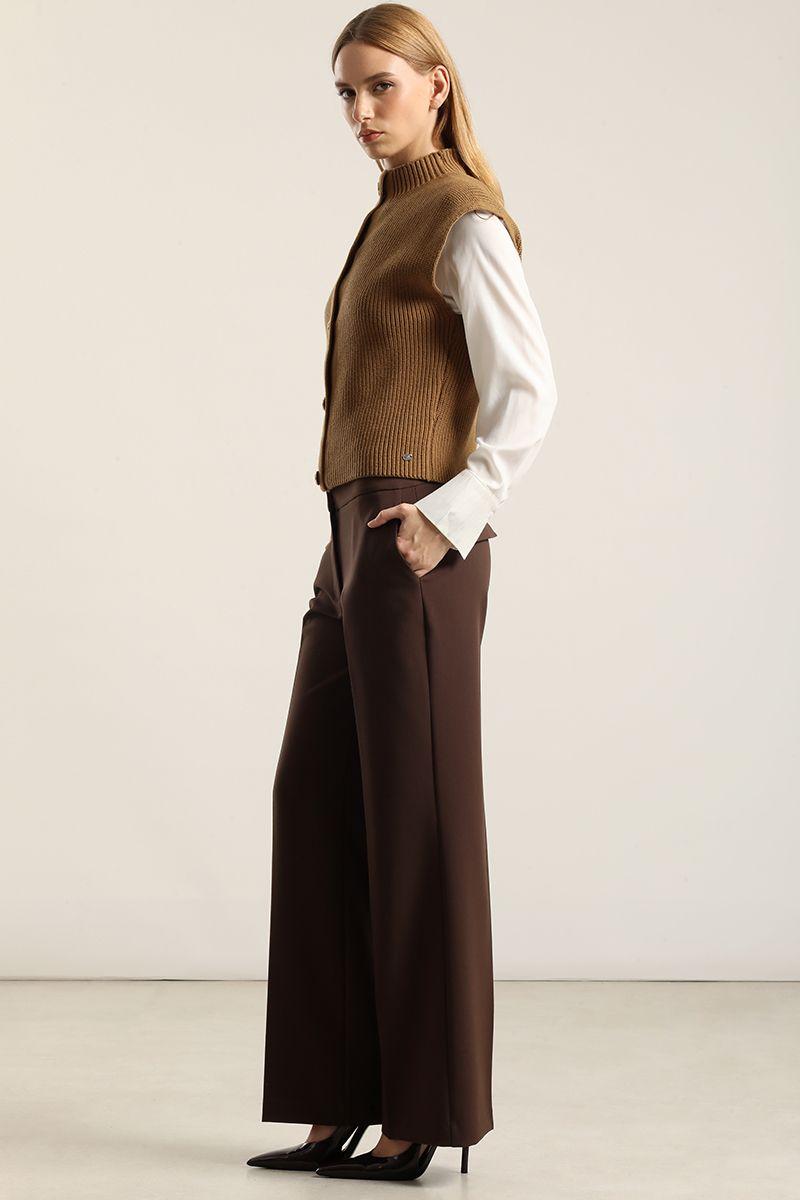 Pantalón recto, tiro alto, chocolate Liola-5