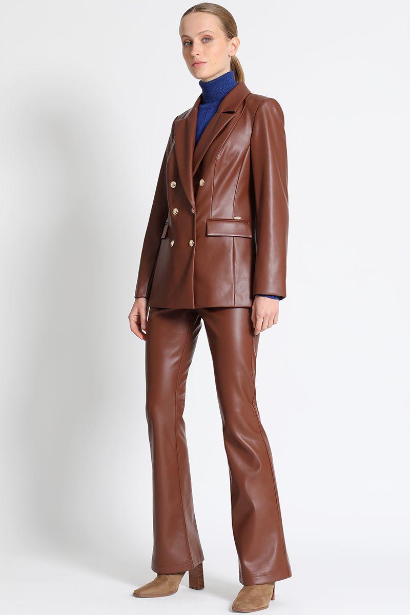 Blazer Largo Efecto Piel Cafe Liola-3