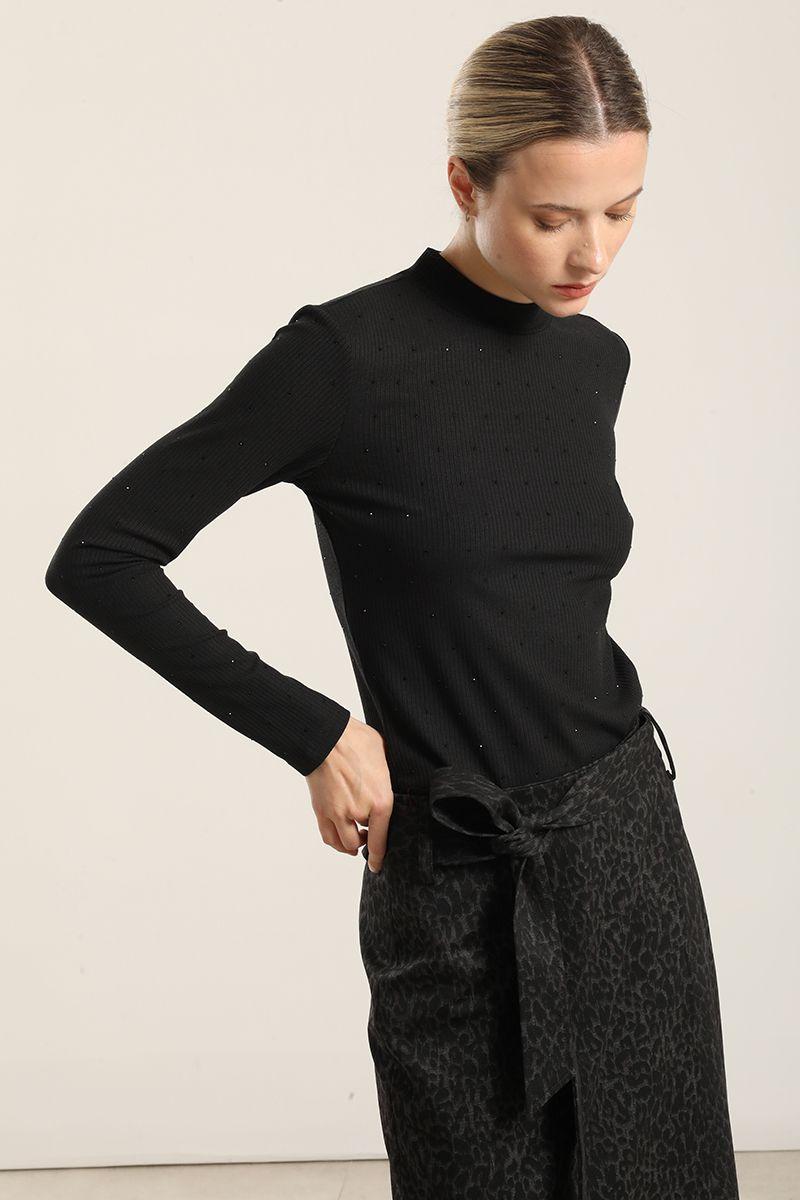 Top Strass Cuello Subido, Negro Liola-3