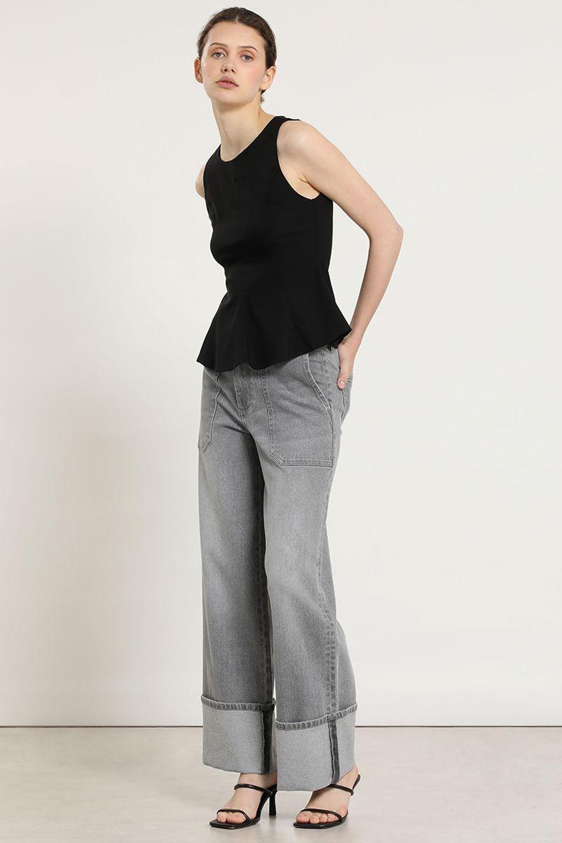 Top peplum cuello redondo, negro Liola-5