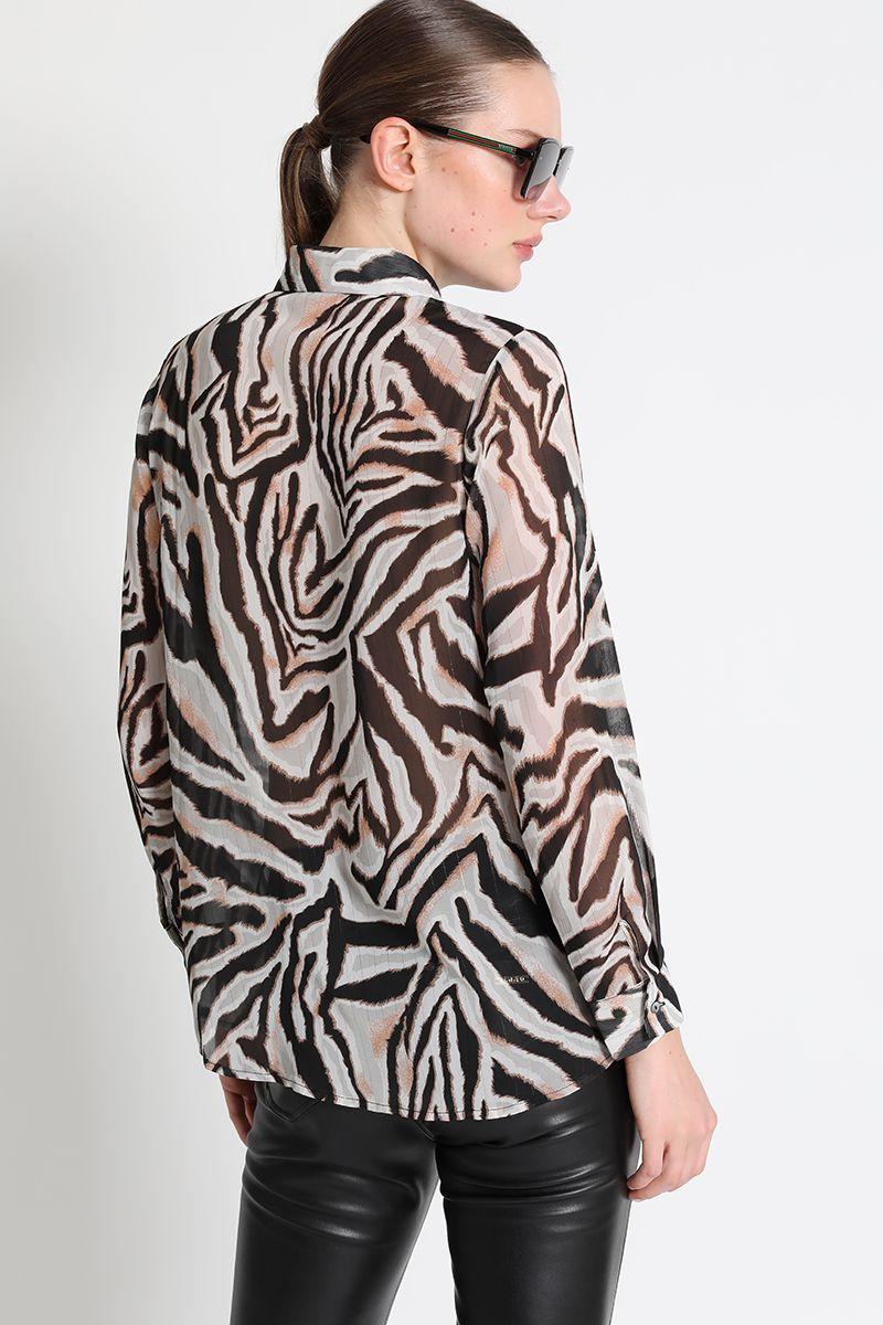 Blusa Camisera Estampada Negro Liola-4