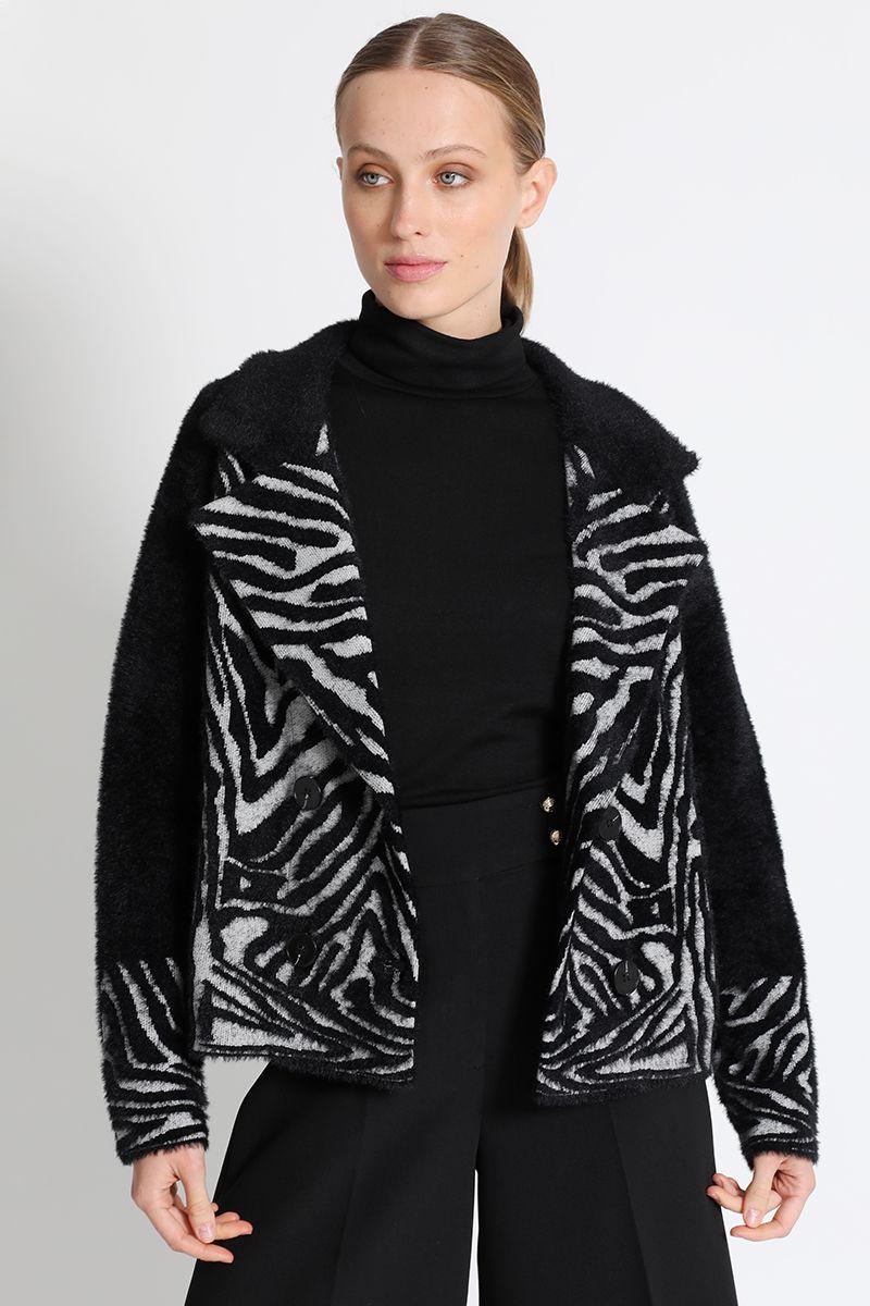 Chaqueta Recta Fantasía Liso Negro Liola-3