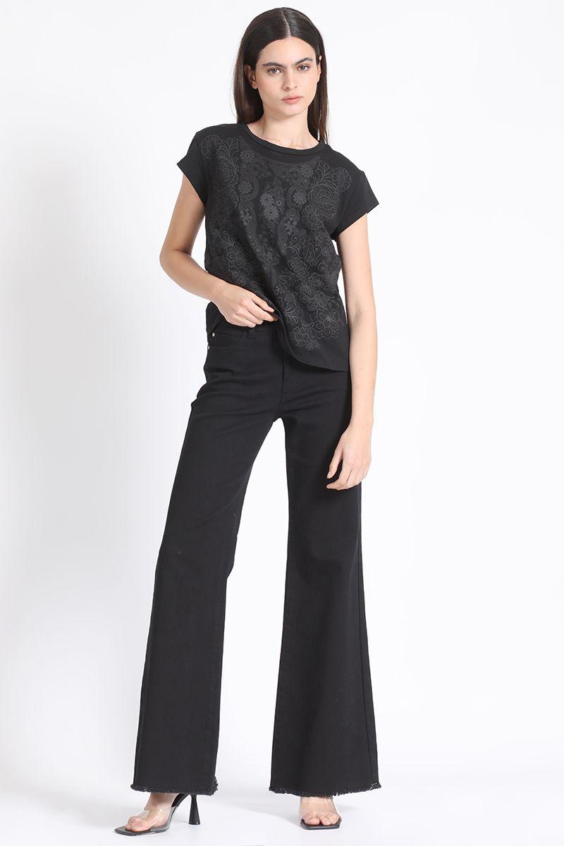 Polera Algodón Con Estampado Tipo Encaje, Negro Liola-1