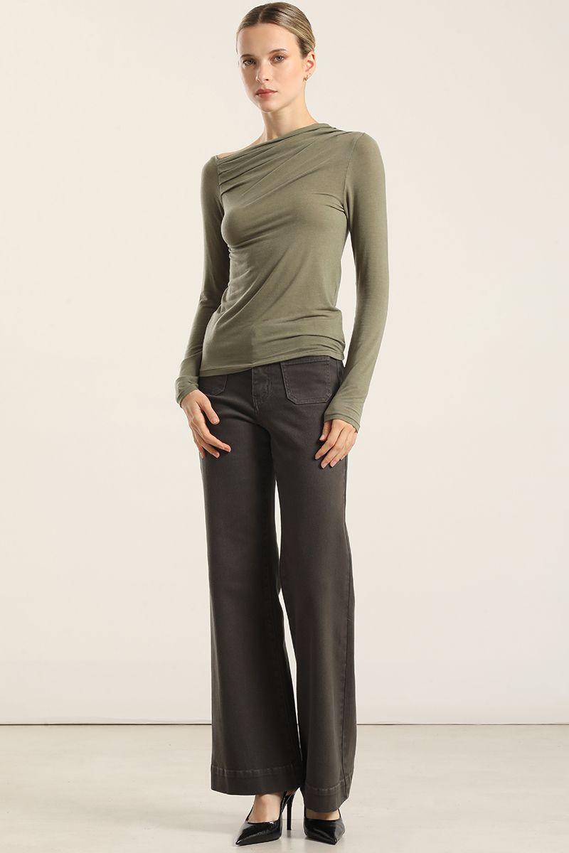 Top escote asimetrico, militar Liola-1