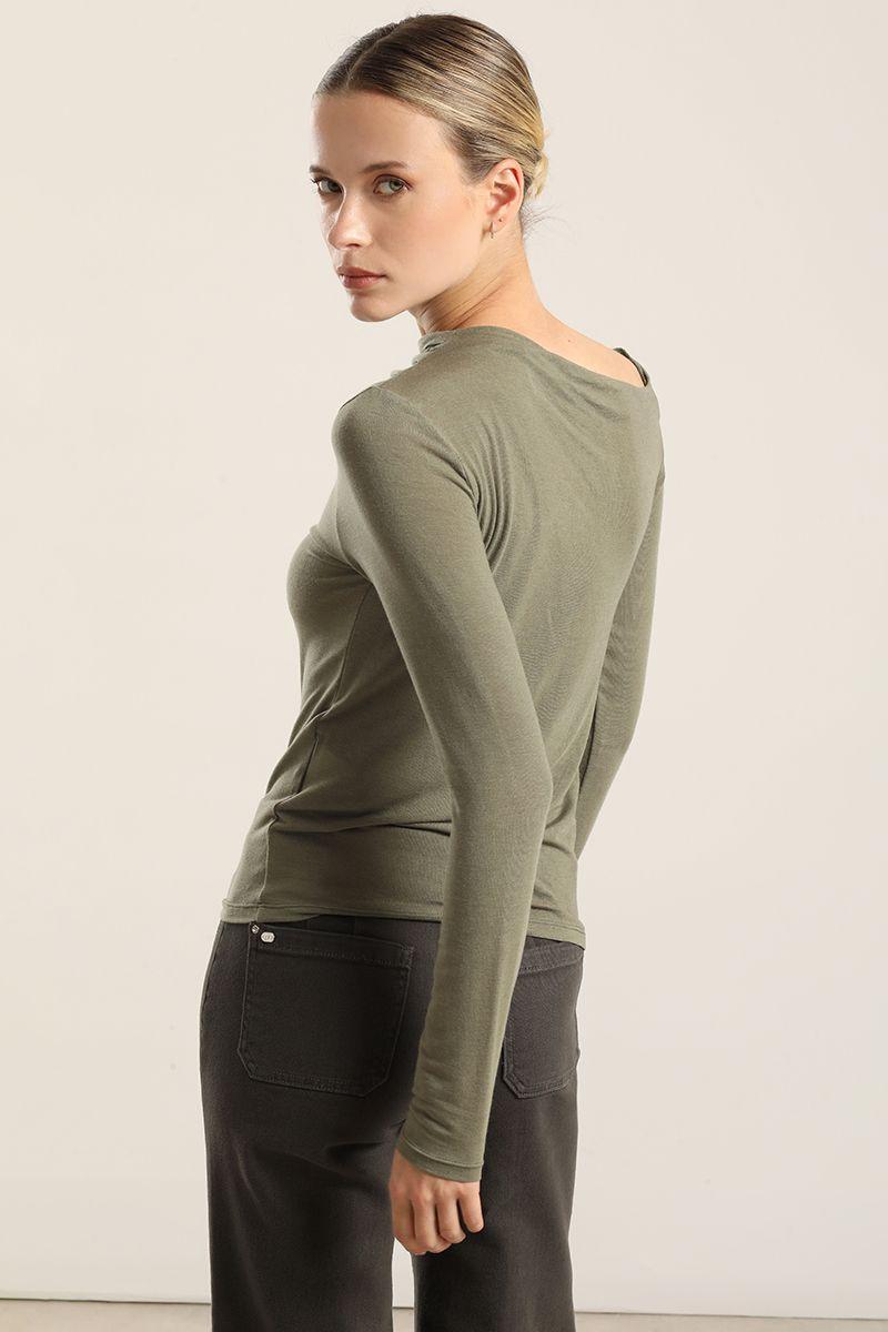 Top escote asimetrico, militar Liola-4