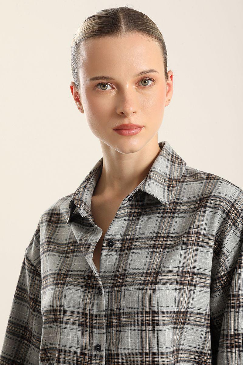 Blusa, fantasía cuadrille, gris Liola-2