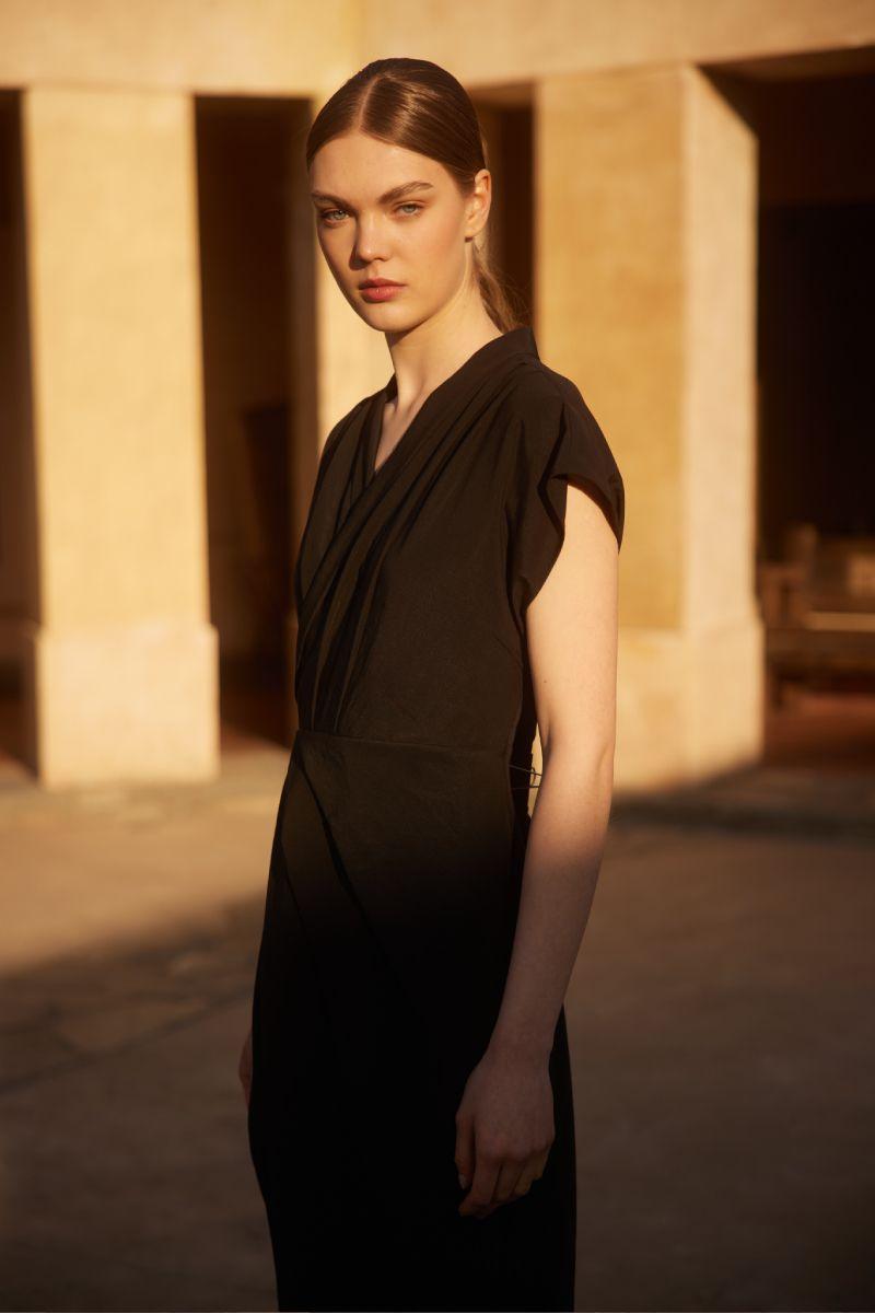 Vestido Midi Con Abertura Negro Liola-0