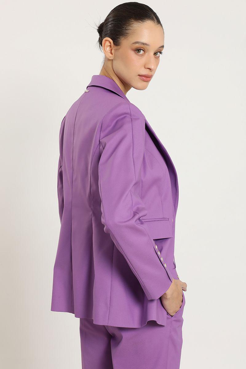 Blazer entallado, broches fantasia, violeta Liola-5