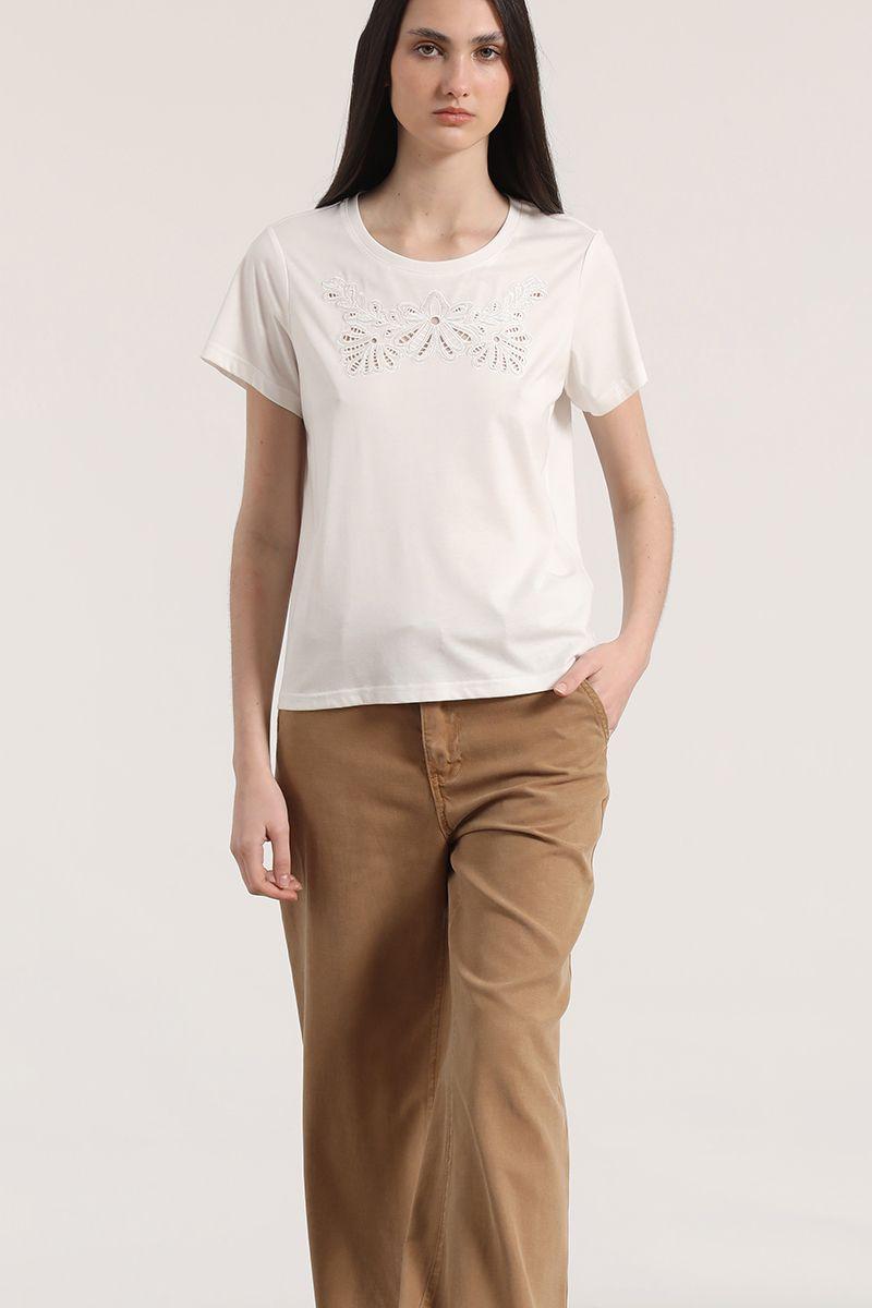 Polera con bordados liola mujer crudo-0
