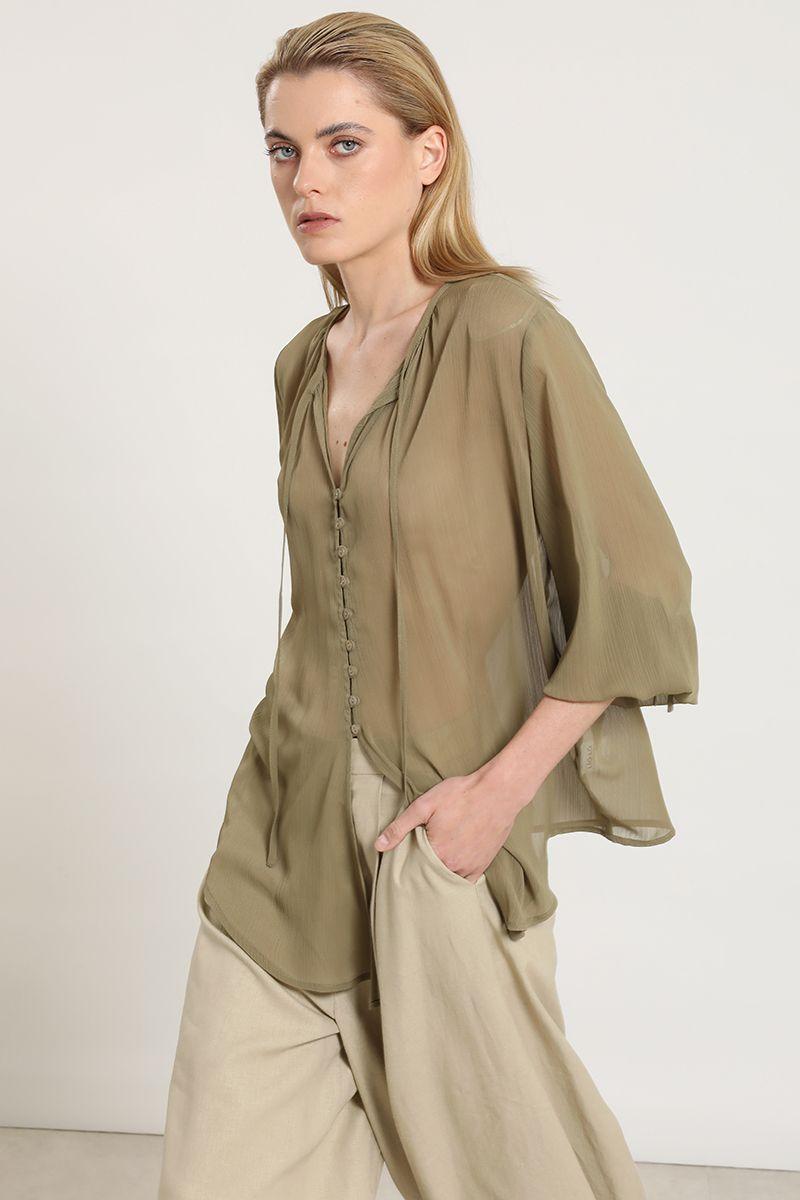 Blusa semitransparente, amarre cuello, verde Liola-4