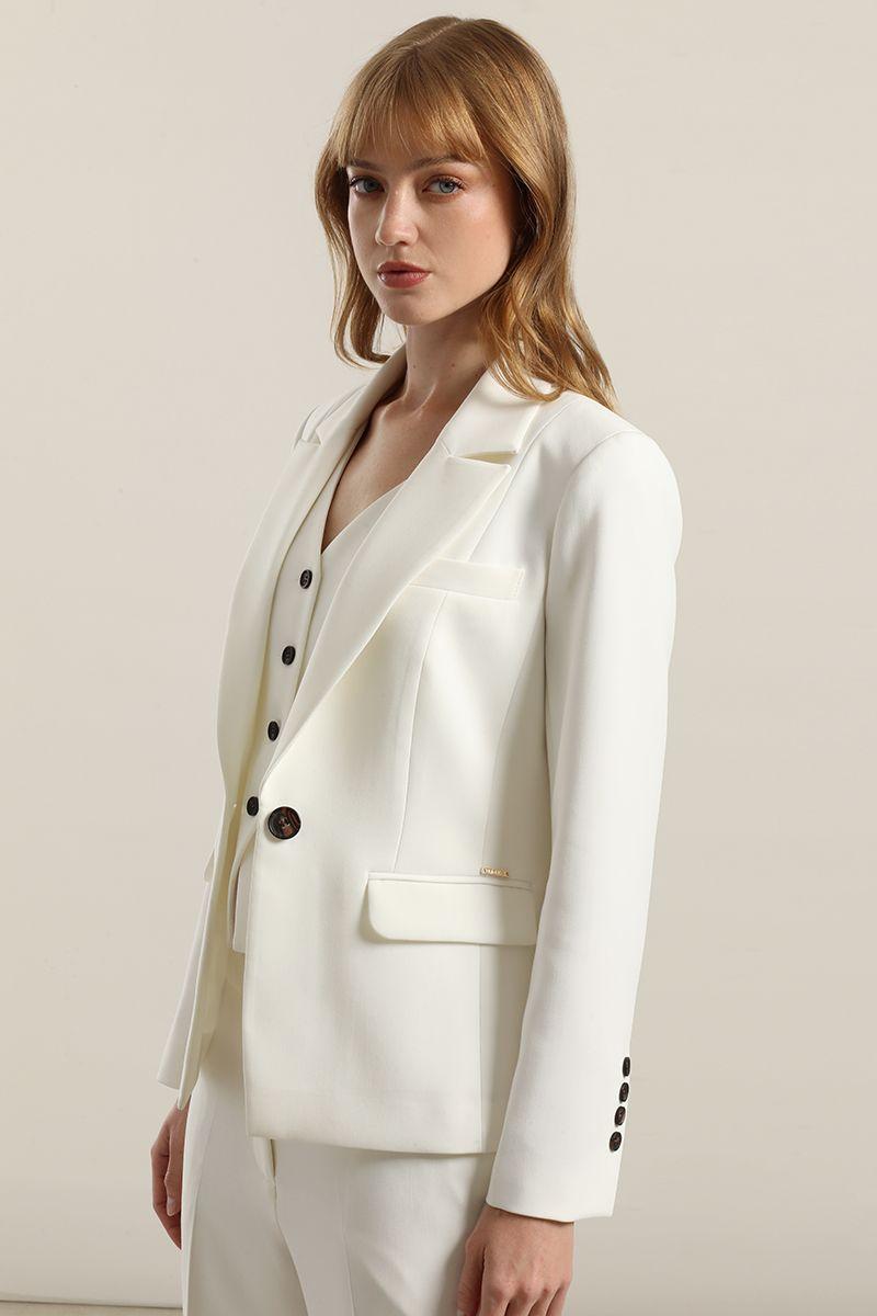 Blazer basico entallado, crudo Liola-2