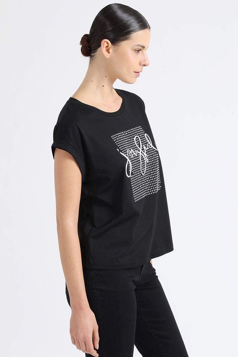 Polera Aplicación Tacha Y Texto, Negro Liola-3