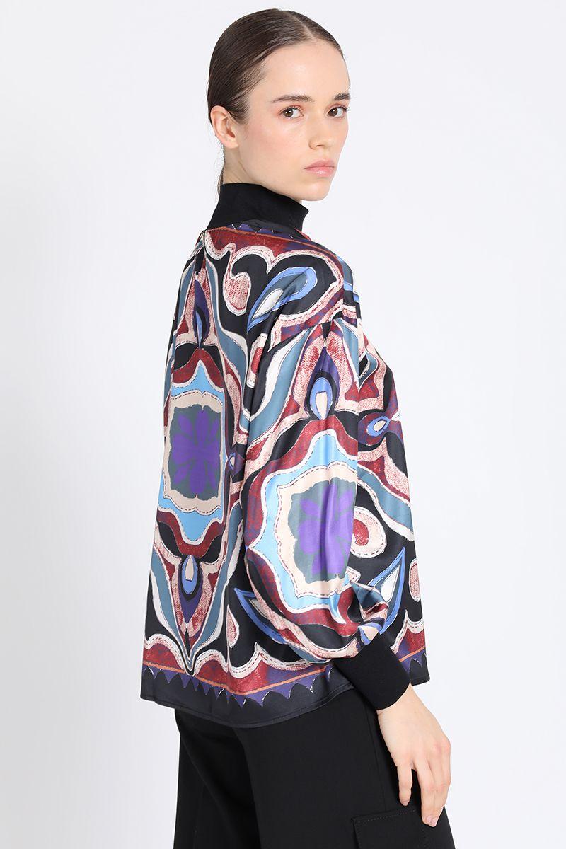 Blusa Cerrada Satin Estampado, Negro Liola-2