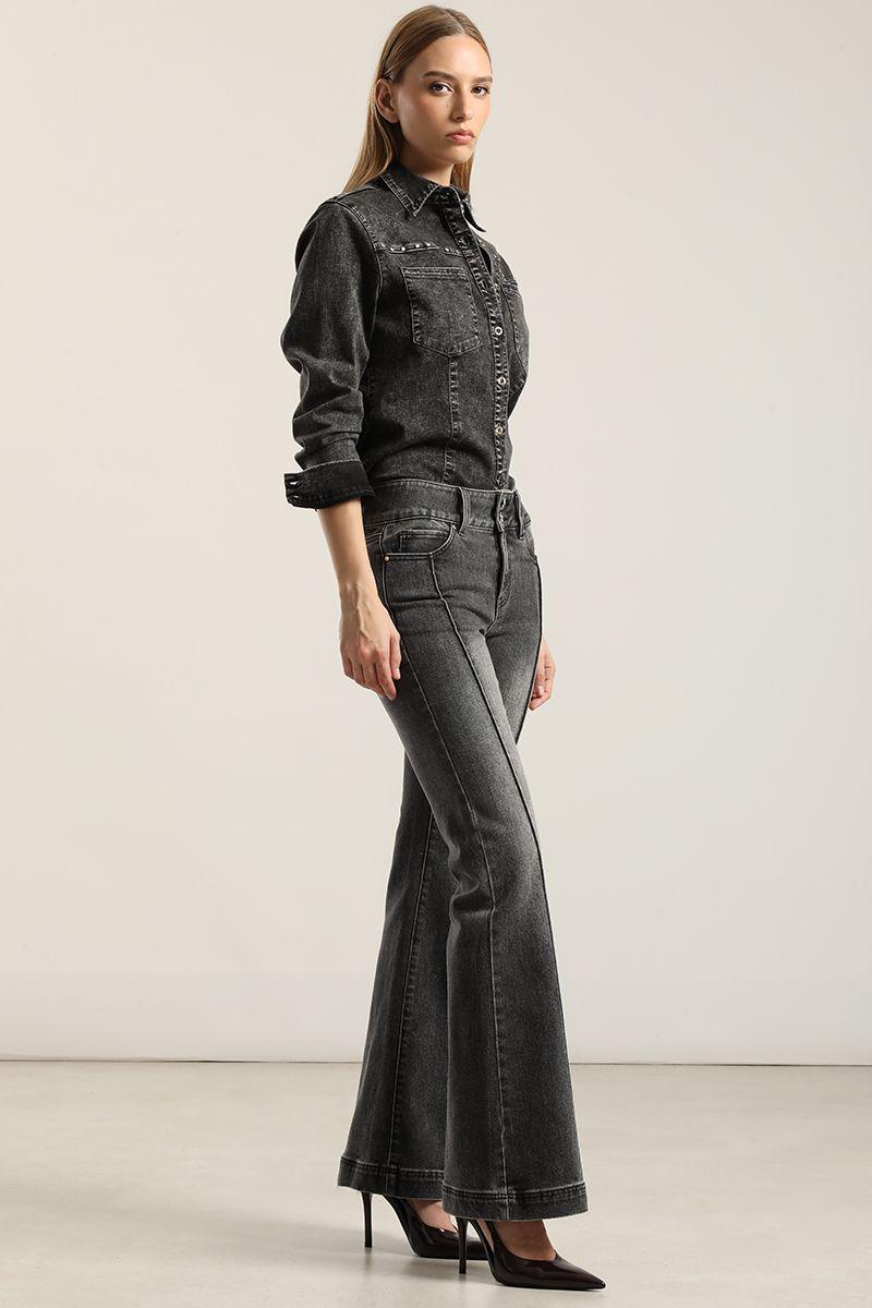 Jeans Flare, Tiro Medio, Gris Liola-3