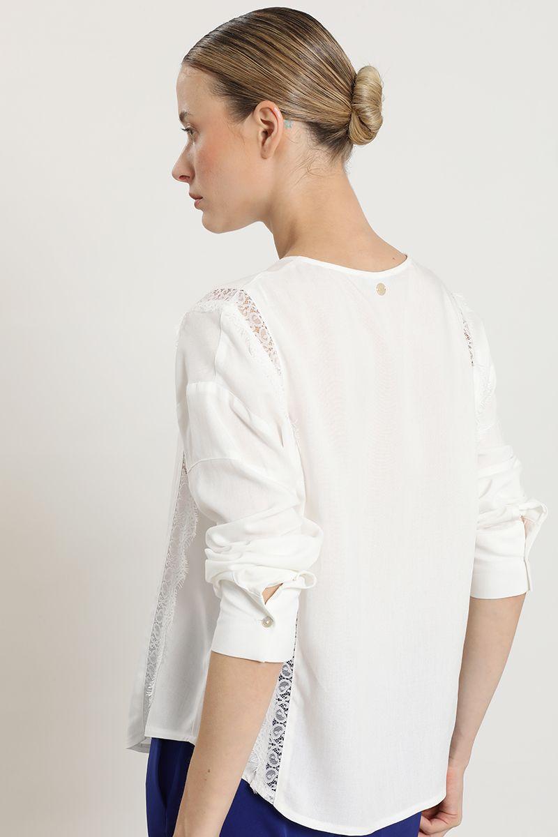 Blusa aplicacion encaje, crudo Liola-5