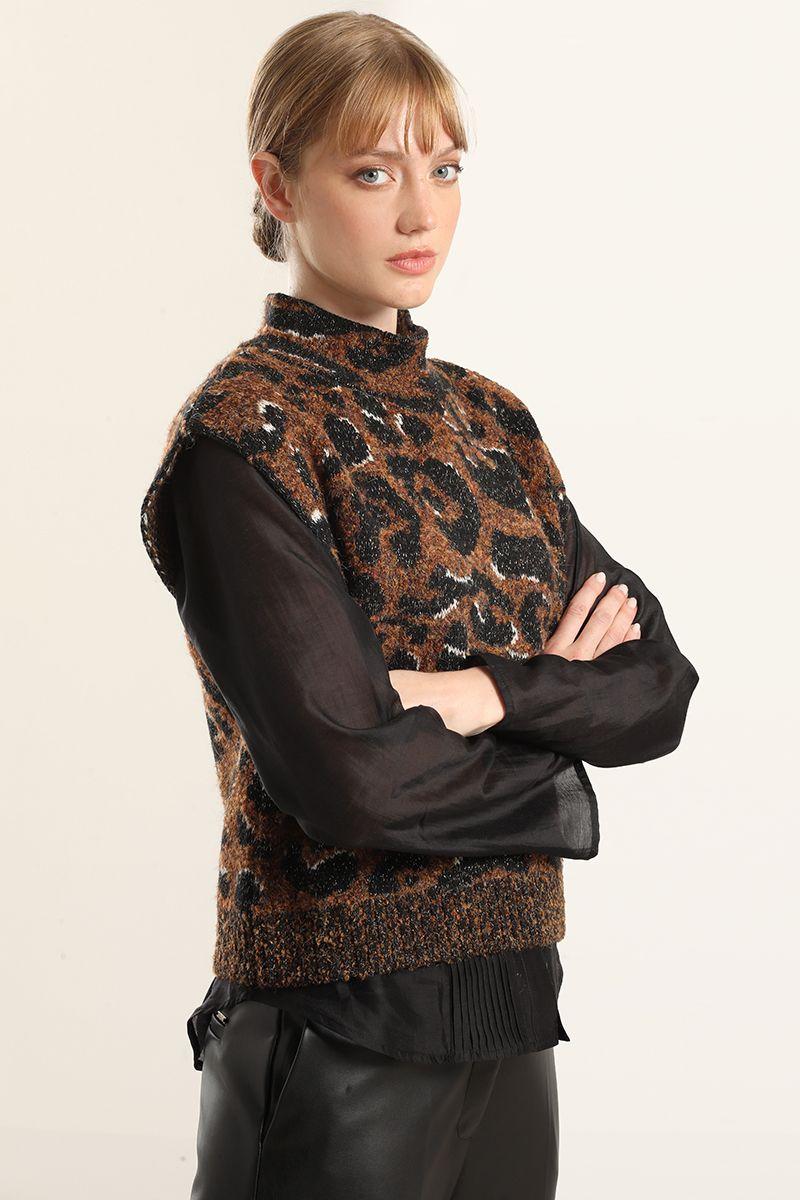 Jersey tejido animal print, cafe Liola-2