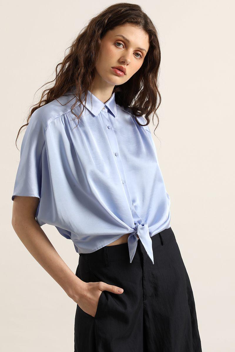 Blusa satin, amarre cintura, celeste Liola-2