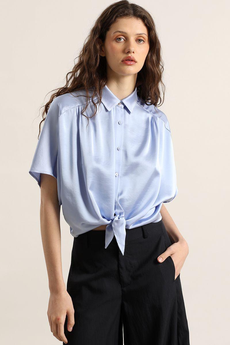 Blusa satin, amarre cintura, celeste Liola-3