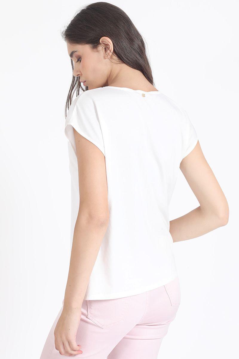 Polera Con Satin, Flor Fucsia, Crudo Liola-5