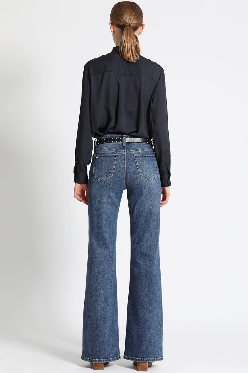 Jeans Flare Tiro Medio Celeste Liola-5