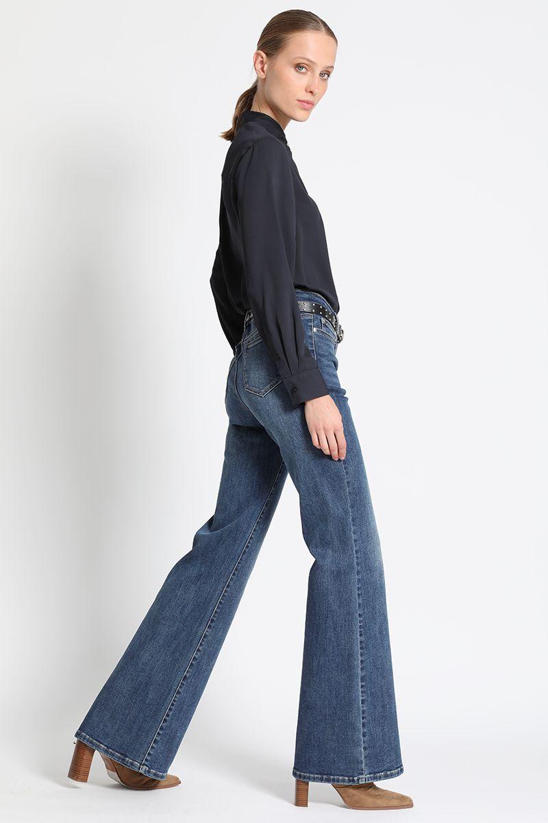 Jeans Flare Tiro Medio Celeste Liola-1