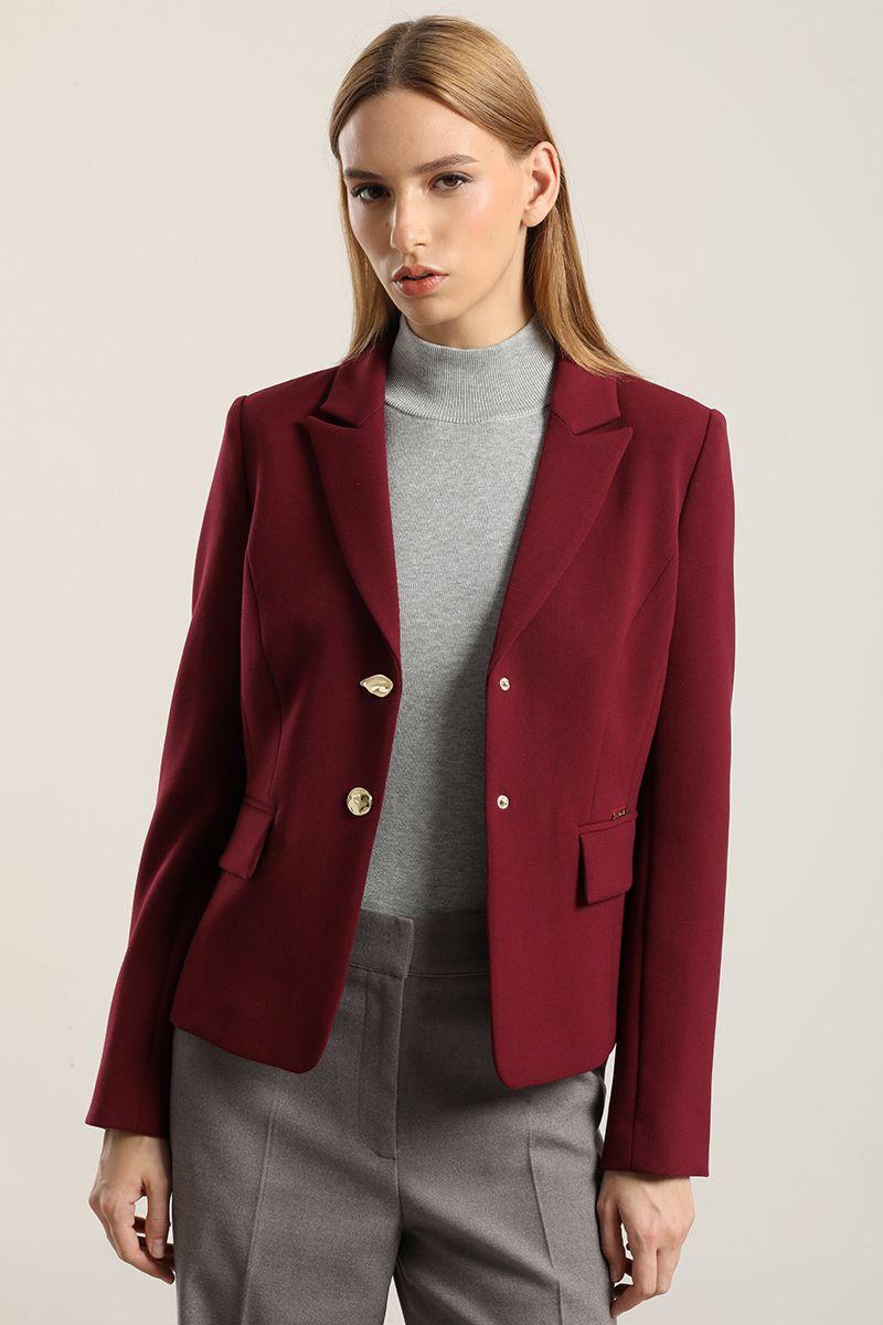 Blazer entallado, boton fantasia, burdeo Liola-0