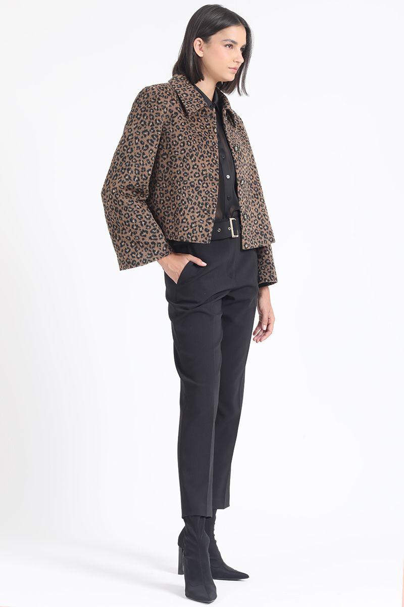 Chaqueta Semi Recta Fantasia Animal Print, Negro Liola-2