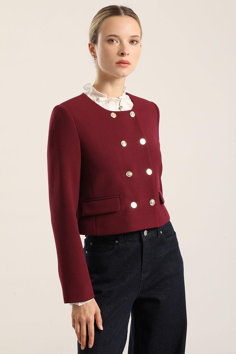 Chaqueta cropped, cruzada, burdeo Liola-3