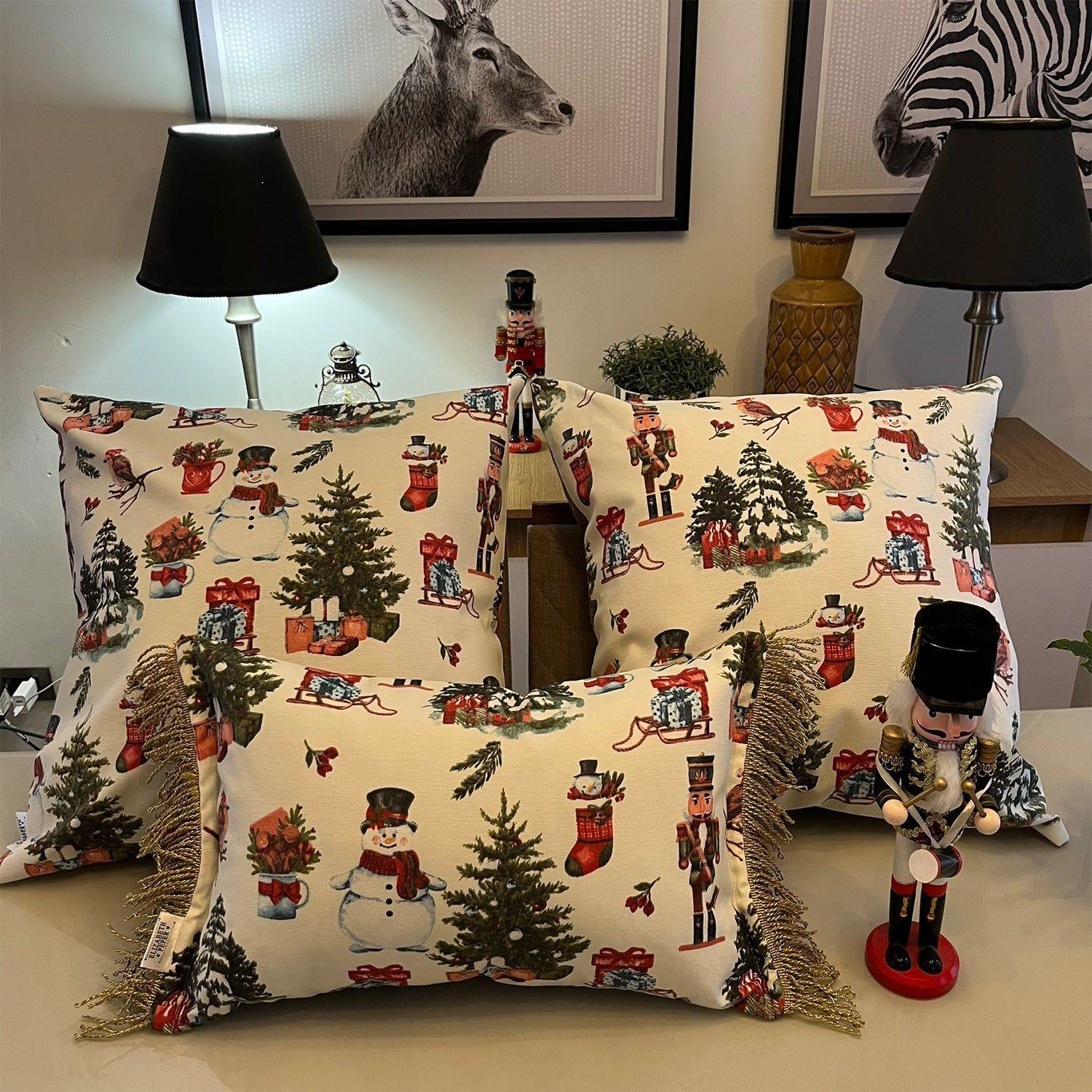 Funda Cojin Decorativo Diseño Navideño Blanco 45x45-1