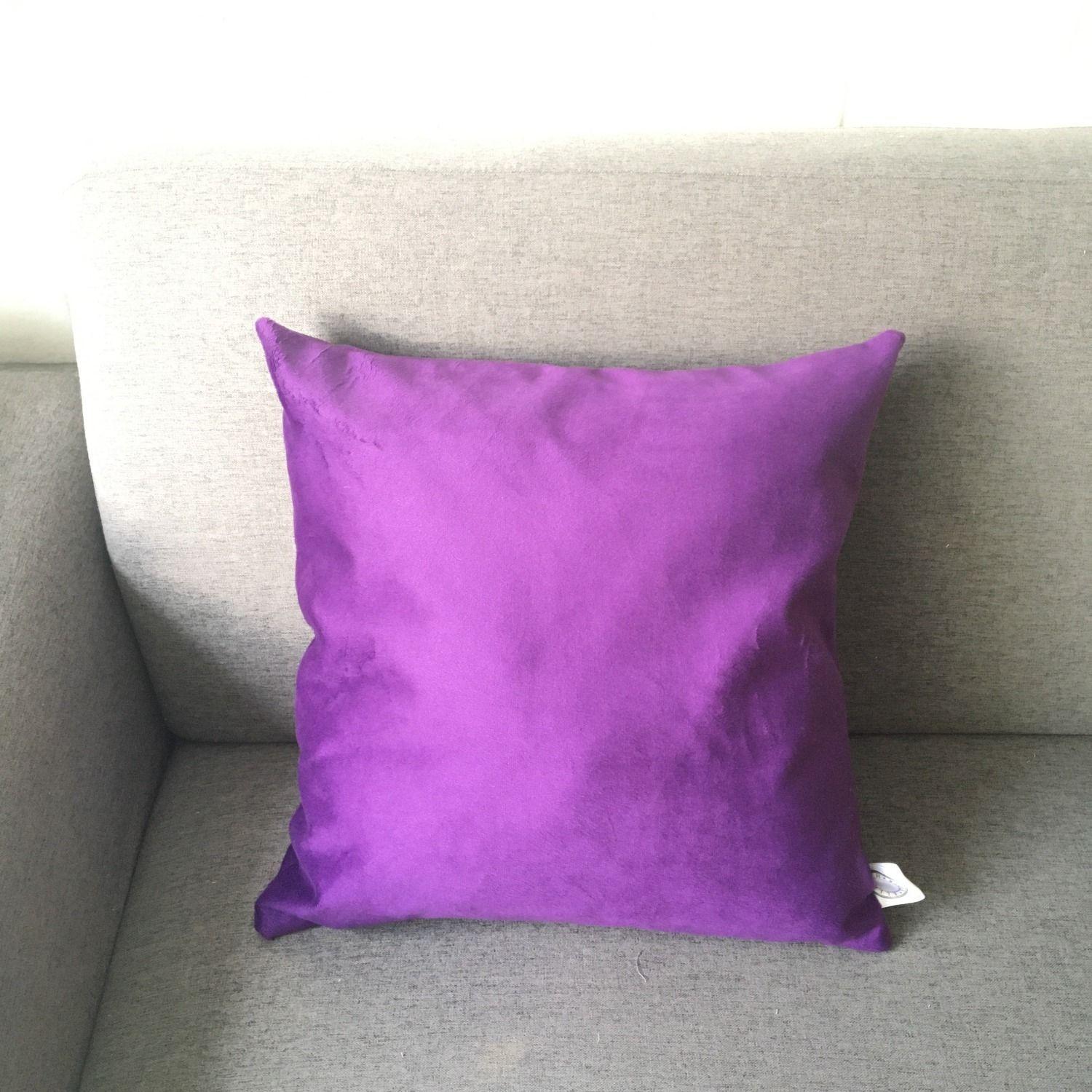 FUNDA COJIN DECORATIVO DISEÑO MORADO 45X45-1