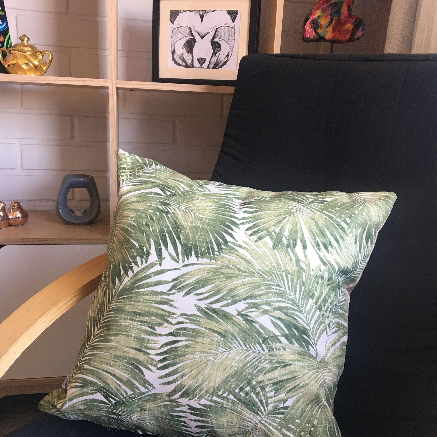 COJIN DECORATIVO DISEÑO PALMERAS VERDES BEIGE 45X45 RELLENO-4