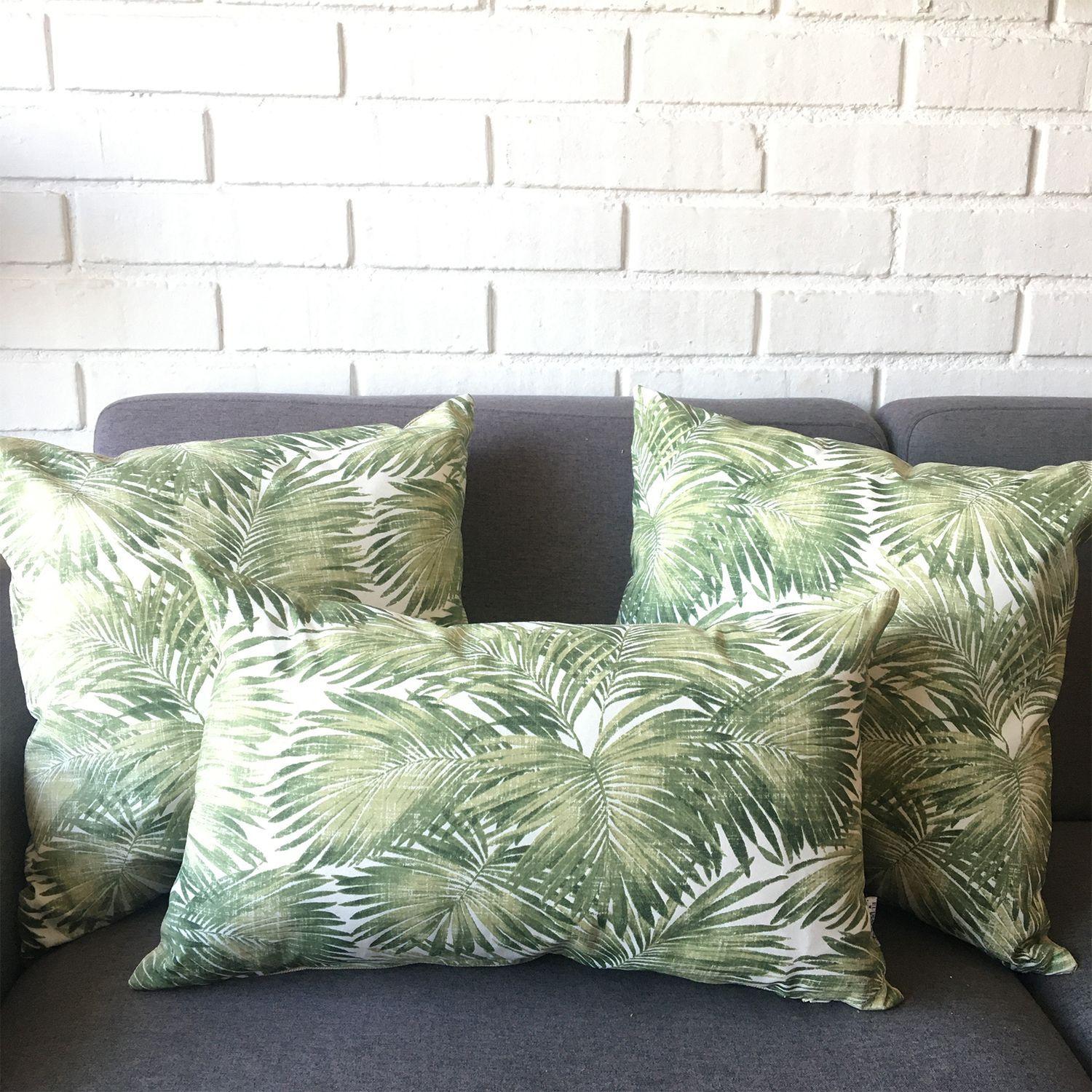 COJIN DECORATIVO DISEÑO PALMERAS VERDES BEIGE 45X45 RELLENO-3