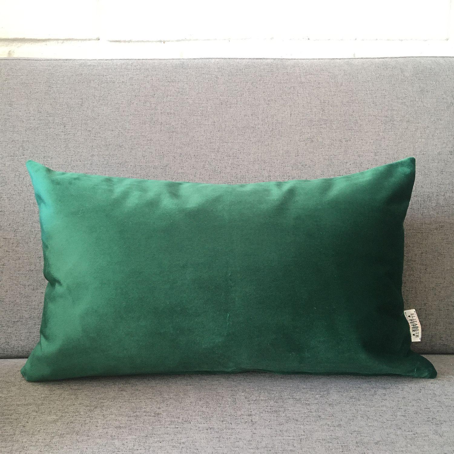 COJIN DECORATIVO DISEÑO SUAVE VERDE 50X30 RELLENO-2