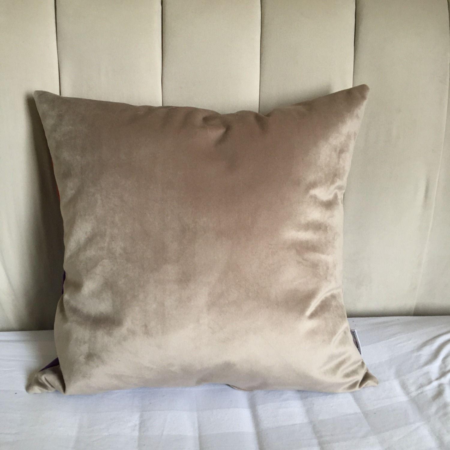FUNDA COJIN DECORATIVO DISEÑO SUAVE BEIGE 60x60-1
