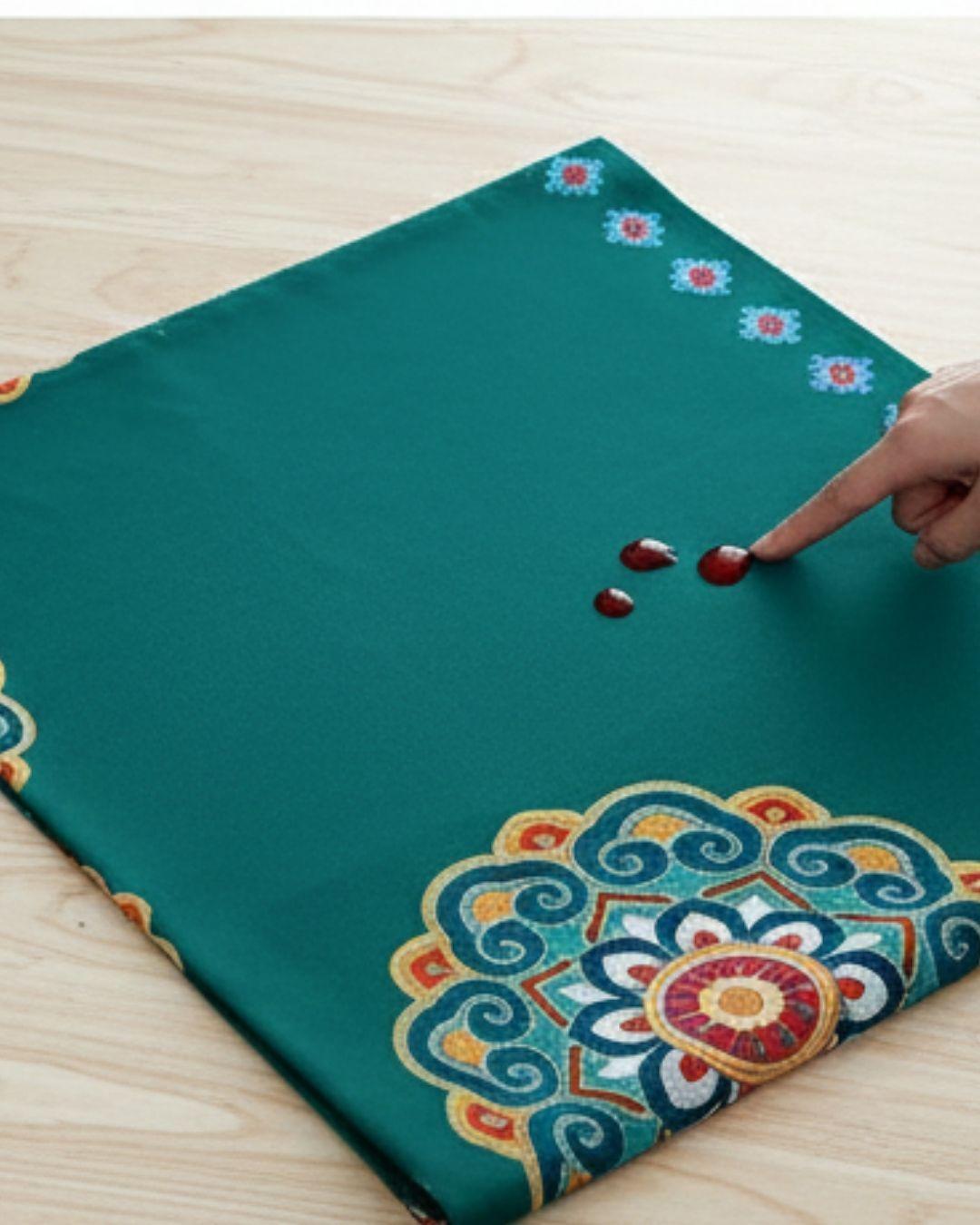 Set Premium Mantel grueso anti manchas 140*220cm mantel + 6 fundas.TF.-3