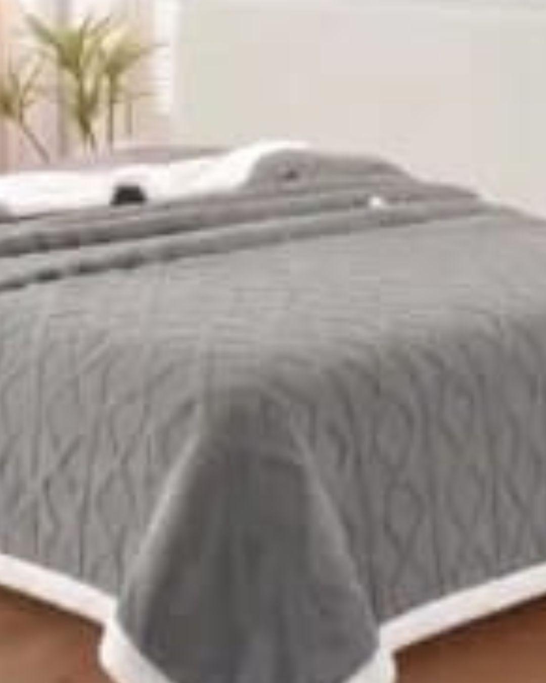 Frazada Con chiporro 1.5 Plazas Premium - 150 x 230 cm - Máximo Abrigo y Suavidad RS.-1
