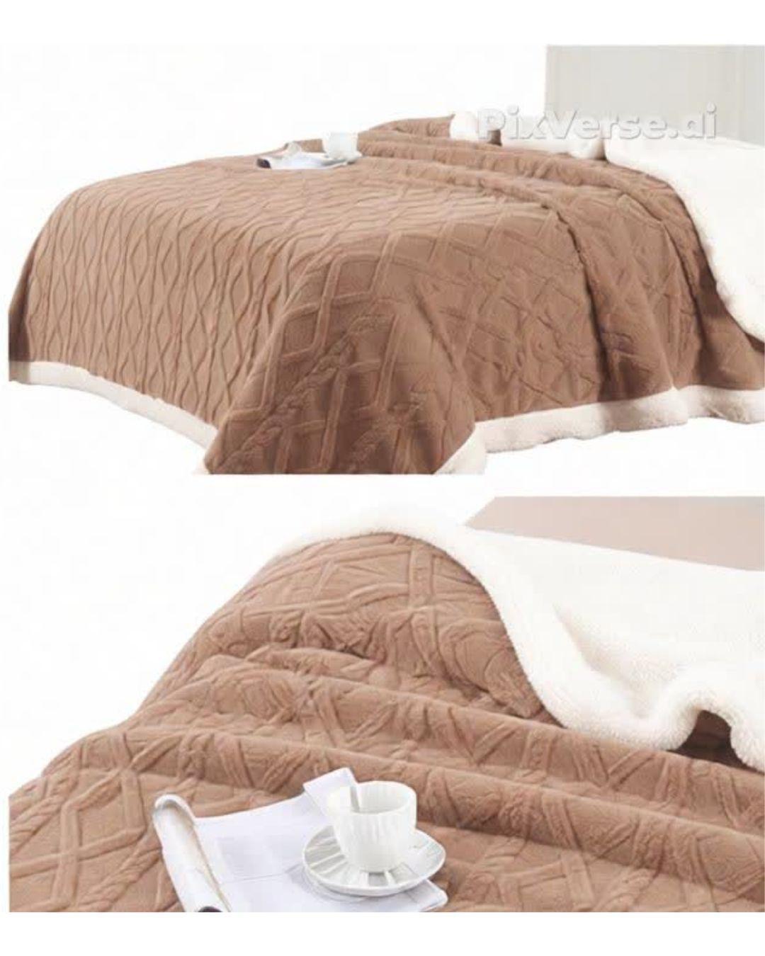 FRAZADA CON CHIPORRO TEXTURIZADA, DISEÑO TRENZADO-KING-RS.-2