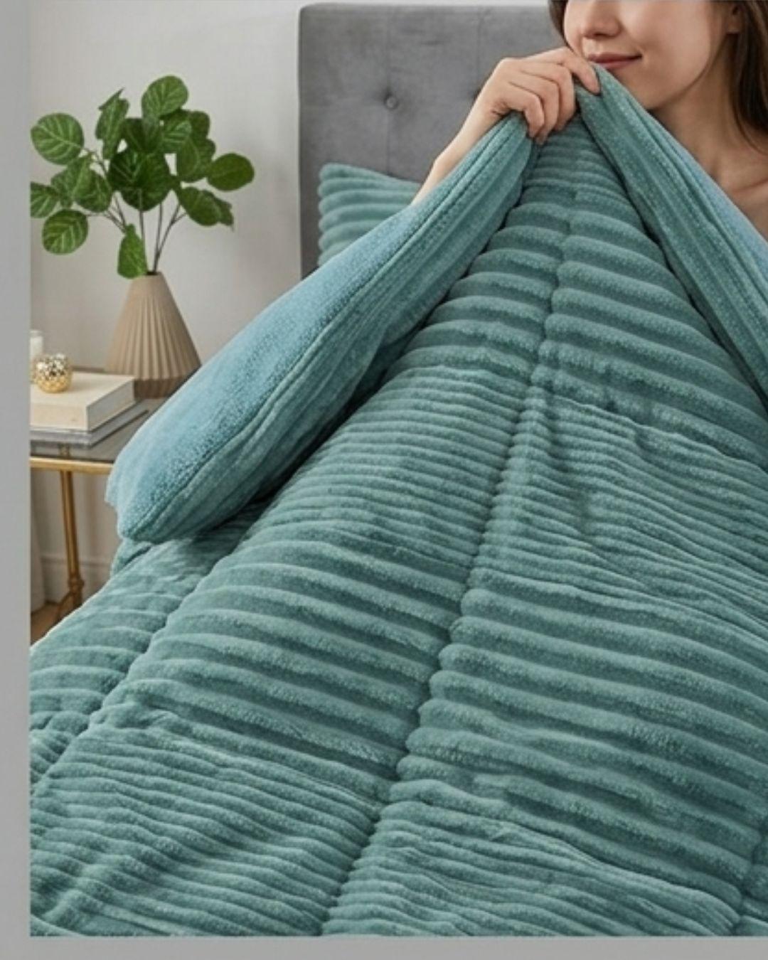 Cobertor de Invierno Premium - Textura Acanalada Lineales y Chiporro Extra Suave Turquesa GSOL-2