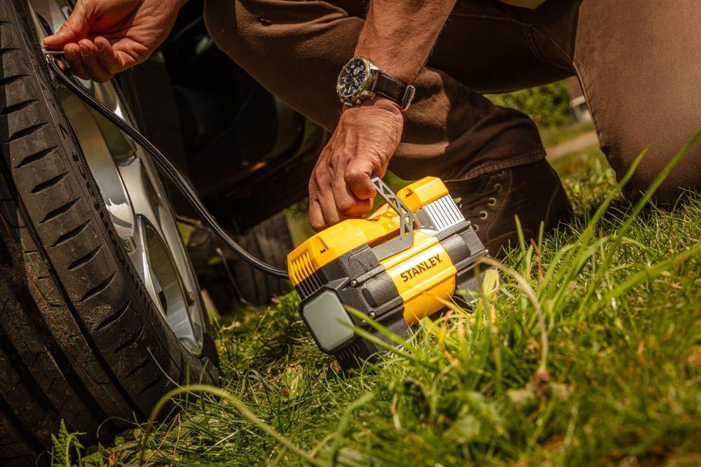 Stanley | Mini Compresor Digital 12V Auto — 150PSI / 10 BAR - SXIF0001-4