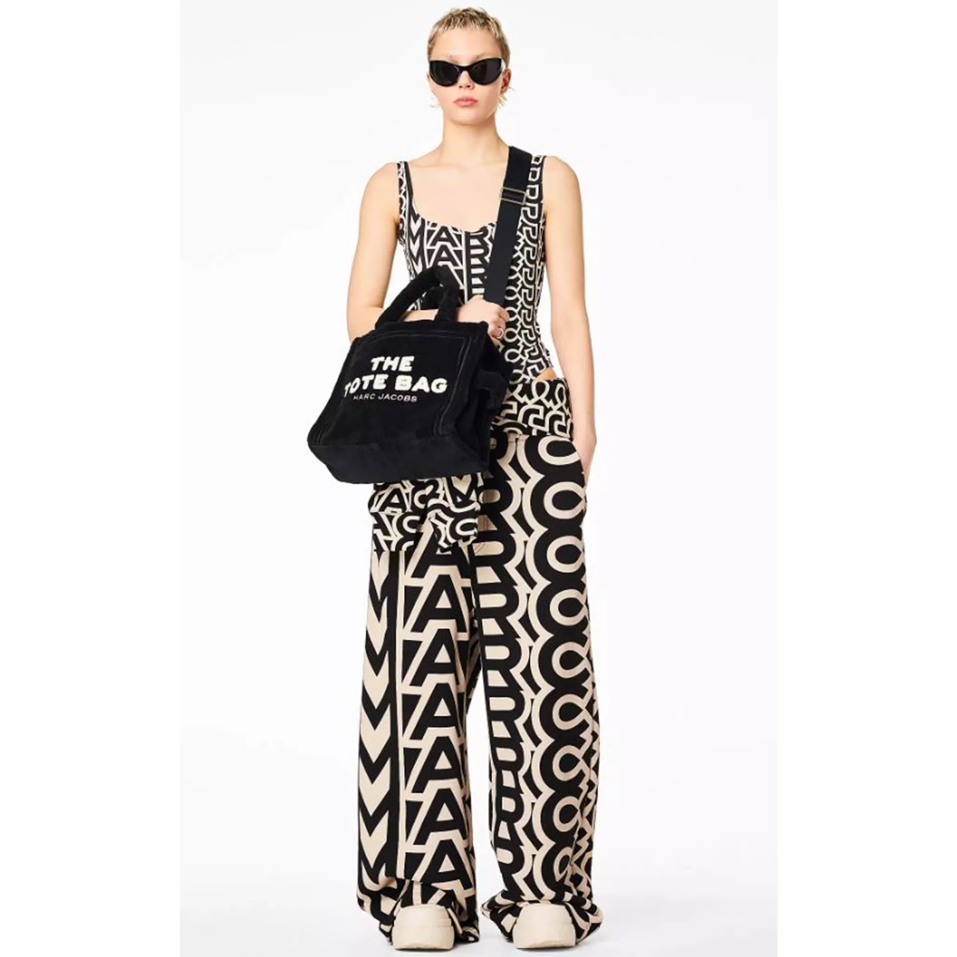 Cartera The Tote Bag Marc Jacobs The Medium Terry Tote Bag In Black-5