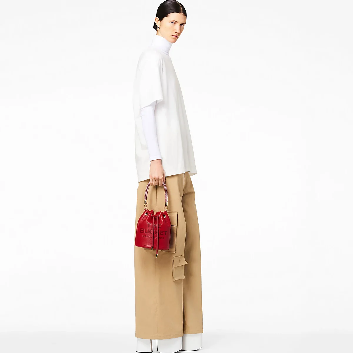 Bombonera The Bucket Marc Jacobs True Red Large-3