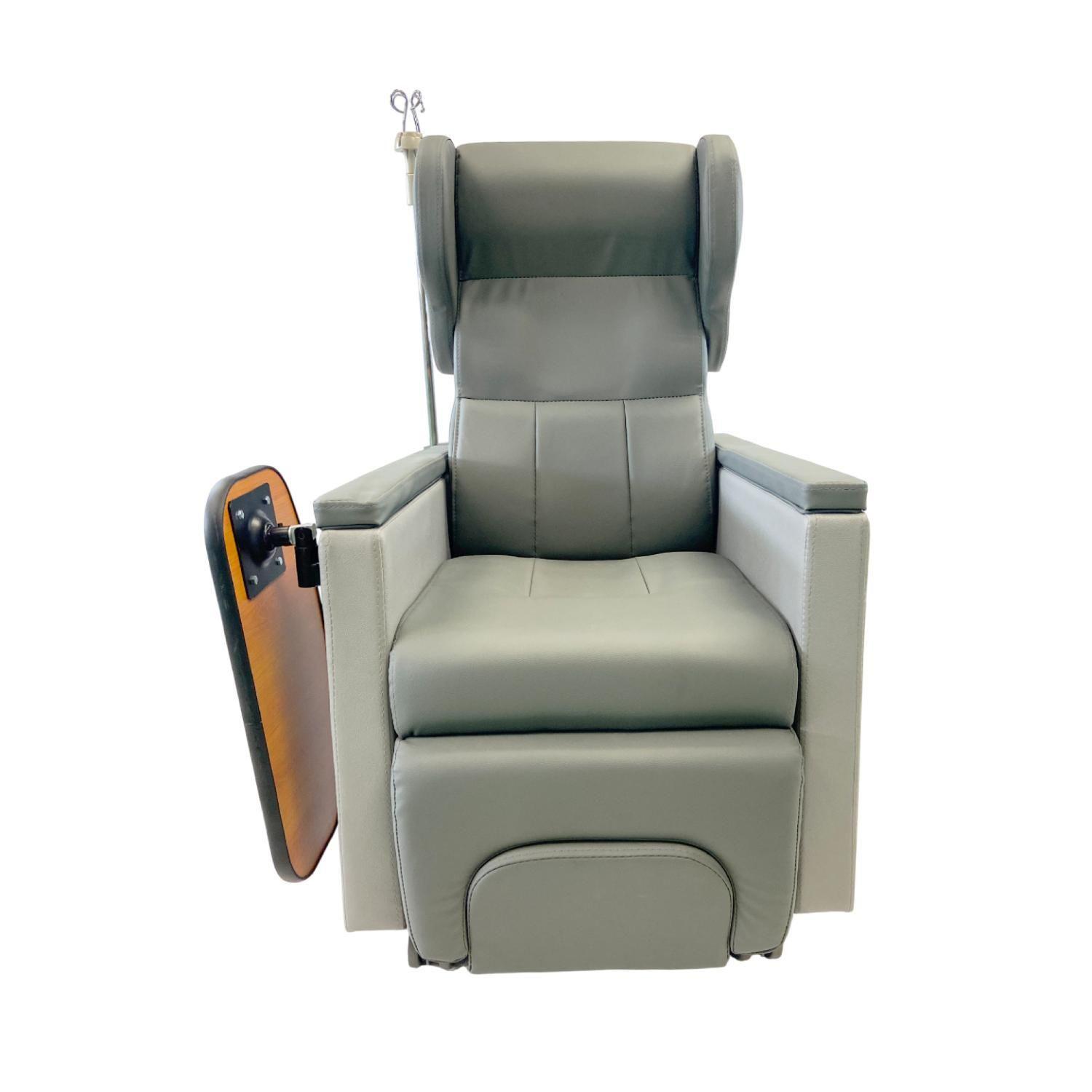 Butaca Clínica Reclinable con Portasuero y Mesa-9