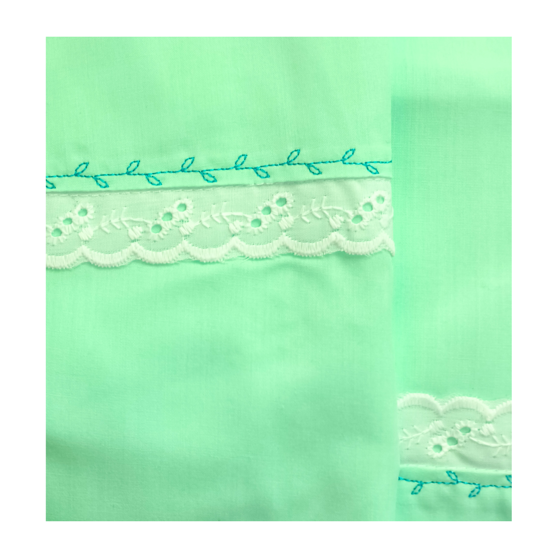Cuna colchon Playard Always Proyector más Sabana Menta Oasis-3