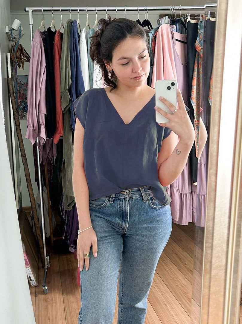 Top Isla Cupro Azul Marino-1