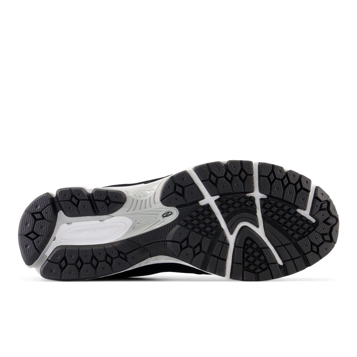 Zapatillas Urbanas Unisex New Balance 2002 R Negras/Blancas-5