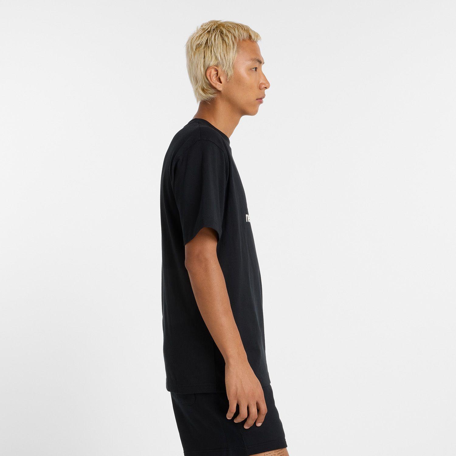 Polera Lifestyle Hombre New Balance Athletics Logo Negra-3