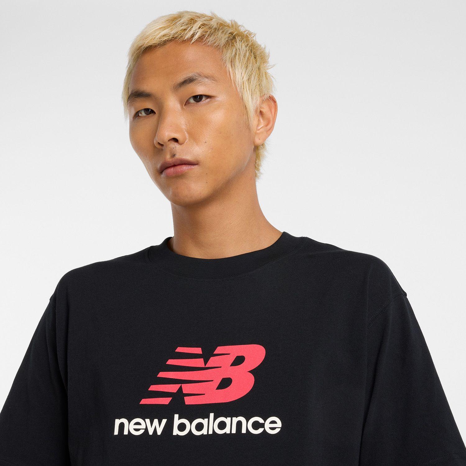 Polera Lifestyle Hombre New Balance Athletics Logo Negra-5