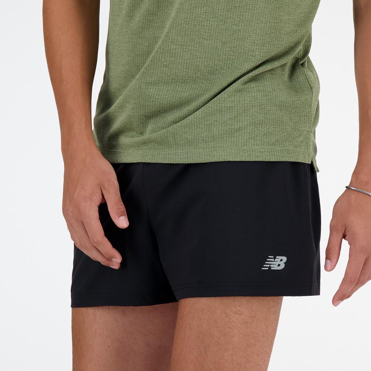 Short Hombre New Balance Sport Essentials Negro-3