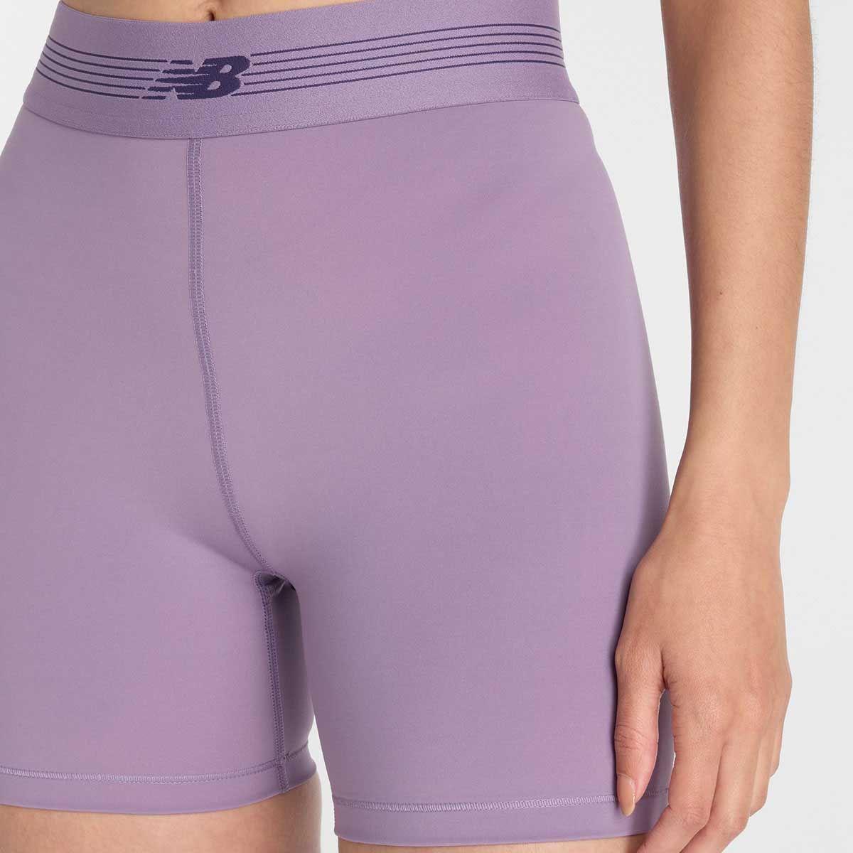 Calza Corta Running Mujer New Balance AC Fitted Short 5-3